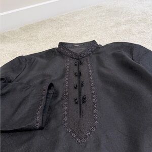 Black Embroidered Men's Kurta